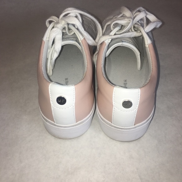 Marc Fisher two toned sneakers - Picture 3 of 7